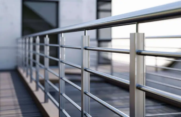 Balkongeländer Glas -Edelstahl Imster Mehrparteienhaus Balkongeländer Glas -Edelstahl Imster Mehrparteienhaus